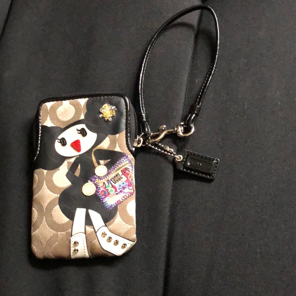 Wristlet